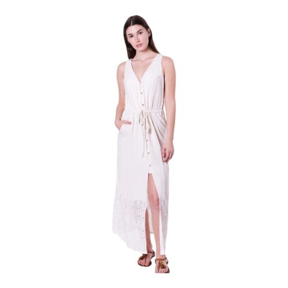 Wanderlux | Belmont Maxi Dress Neutral Lace S‎